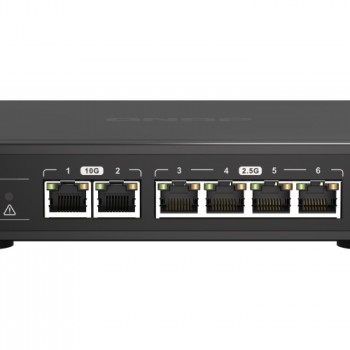 QNAP 6 Ports Unmanaged Switch, QSW-2104-2T