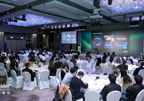 衍光電腦 (Hin Kwong) 蟬聯 Schneider Electric 多項殊榮，攜手邁向 2026
