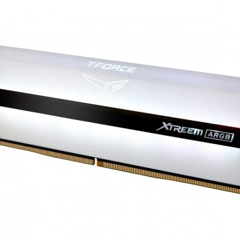 Team Group 16GB OverClock DDR4 Desktop RAM LONG DIMM, TF13D416G3600HC18JDC01