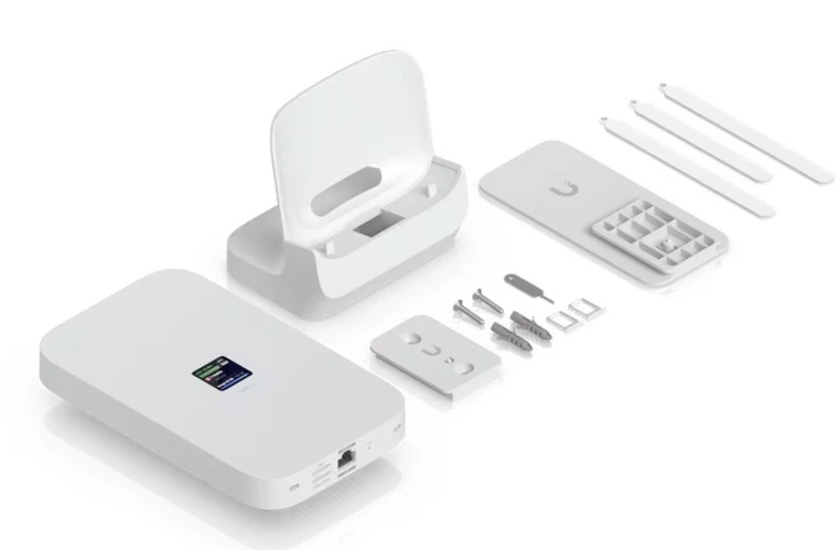 Ubiquiti UniFi 5G Max Box Accessories and Package Contents